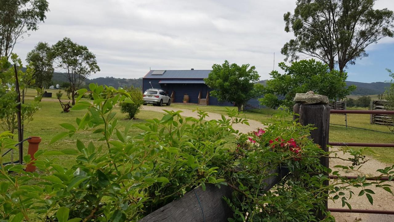 The Wattle Lodge Glendon Brook Exterior photo